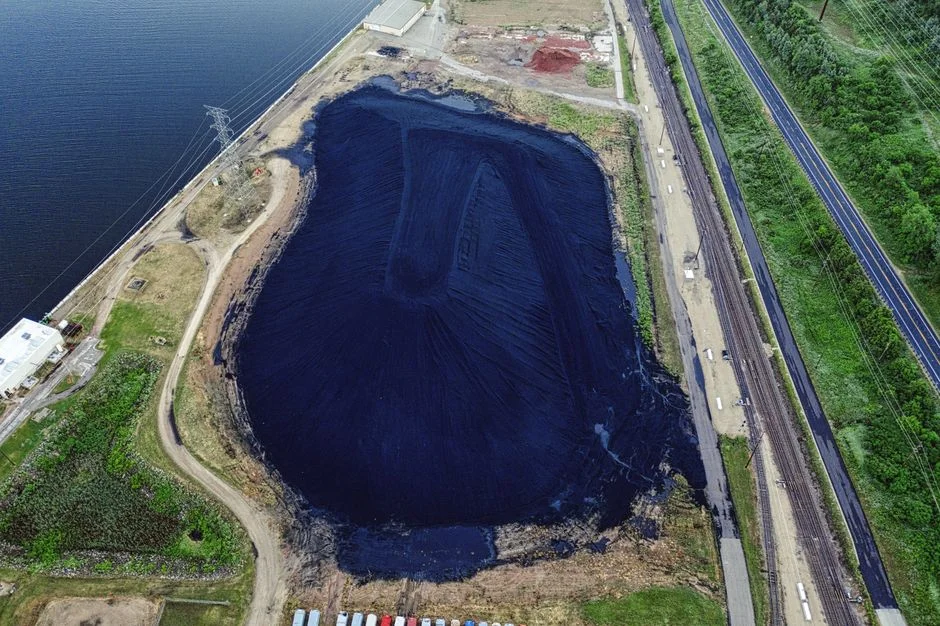 Coal Storage Safety: Spontaneous Combustion Prevention - illustration
