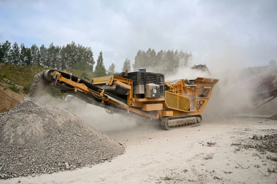 Mining Bulk Storage: Dust Control & Environmental Solutions - illustration